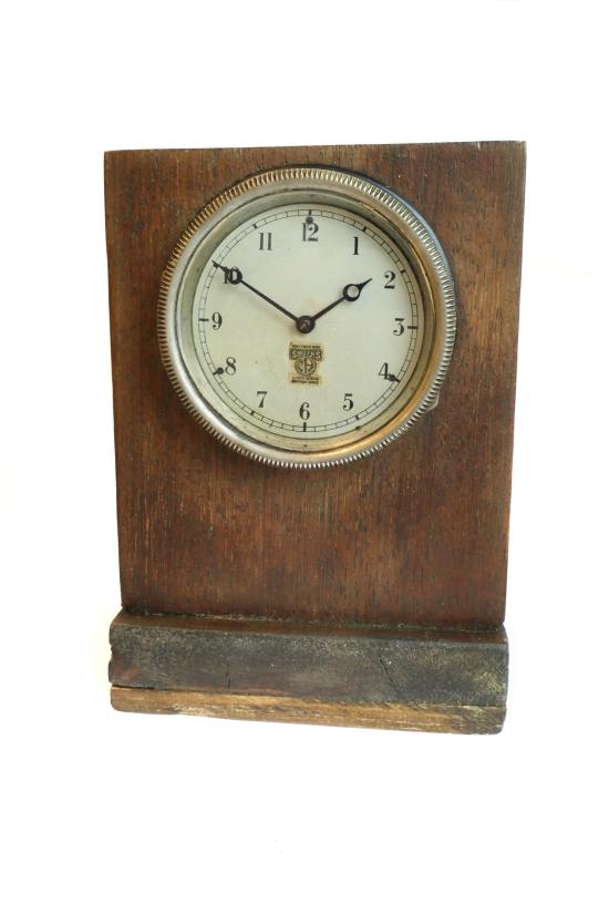 WW2 Smiths 8 Day Mantle Clock